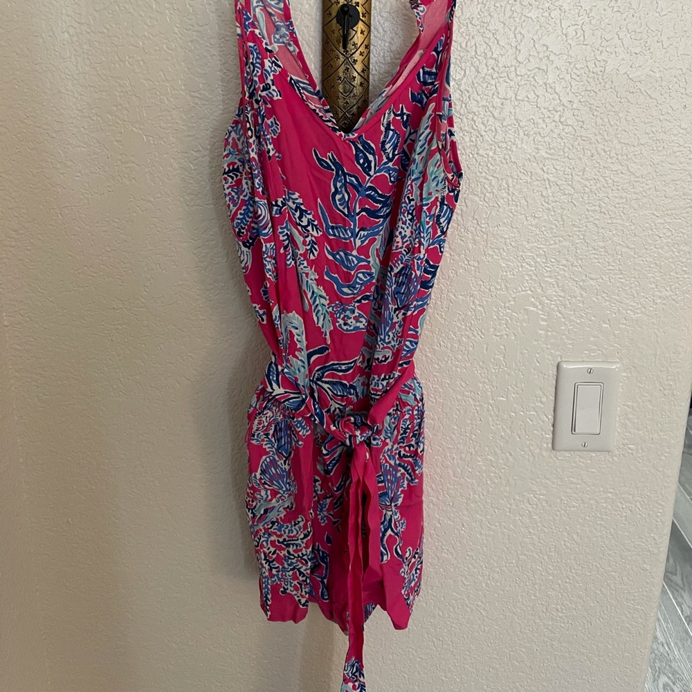 Lily Pulitzer romper size 6